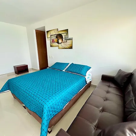 Amazing Beachfront! 5m Wall City, Infinitypool,gym Apartamento