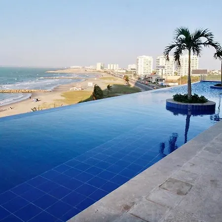 Apartamento Amazing Beachfront! 5m Wall City, Infinitypool,gym *
