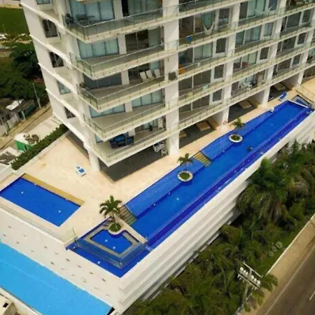 Amazing Beachfront! 5m Wall City, Infinitypool,gym Apartamento Cartagena