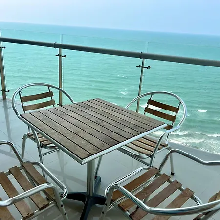 Apartamento Amazing Beachfront! 5m Wall City, Infinitypool,gym